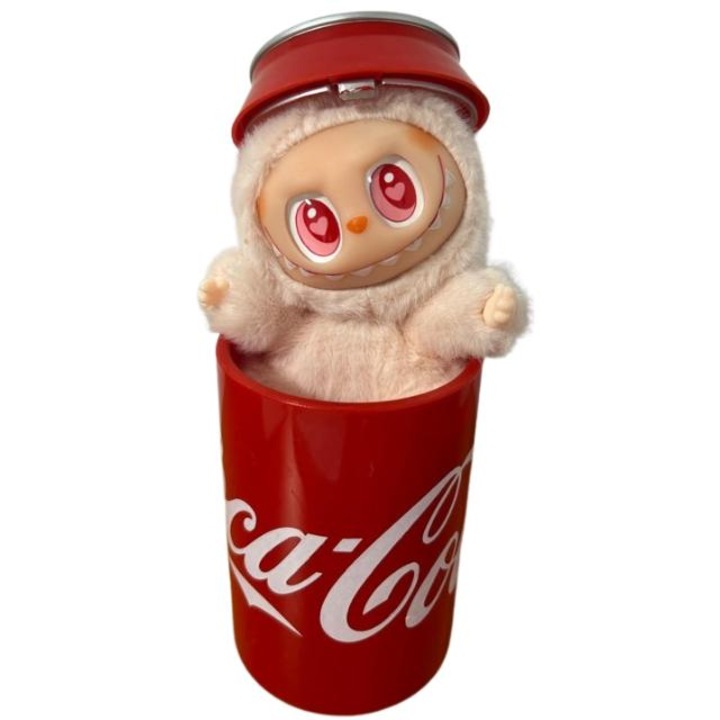 Figurina LaBubu in cutie CocaCola, de plus, moale si pufoasa, roz, 25 cm