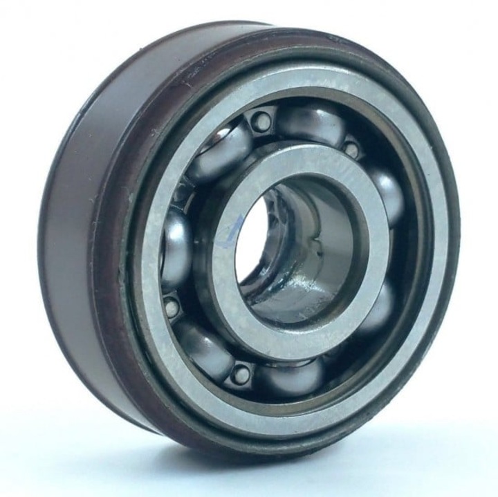 Csapágy + olajtömítés Husqvarna 232R, 235R, 240R SKF