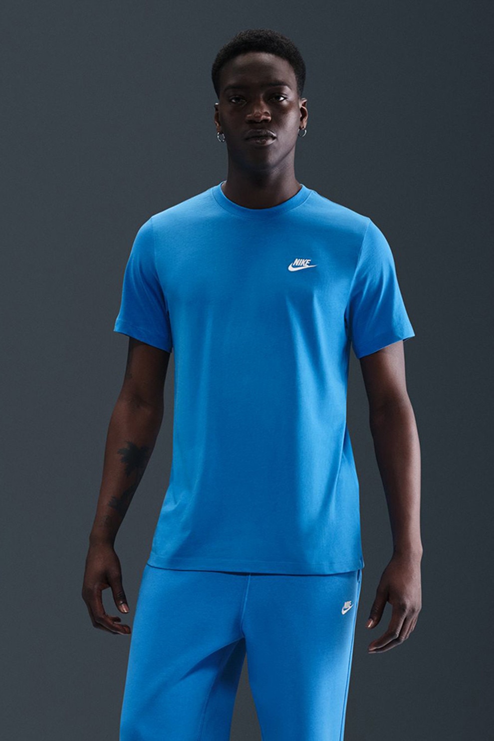 Nike, Tricou din bumbac cu detaliu cu logo brodat Sportswear Club, Alb, Albastru deschis, L