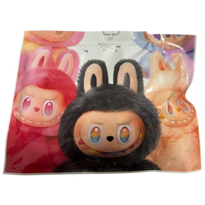 Плик изненада LaBubu: многоцветна фигурка ключодържател LaBubu, 6 см и многоцветна мека лапа, 7 см