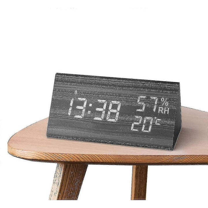 Digitális ébresztőóra LED-ekkel