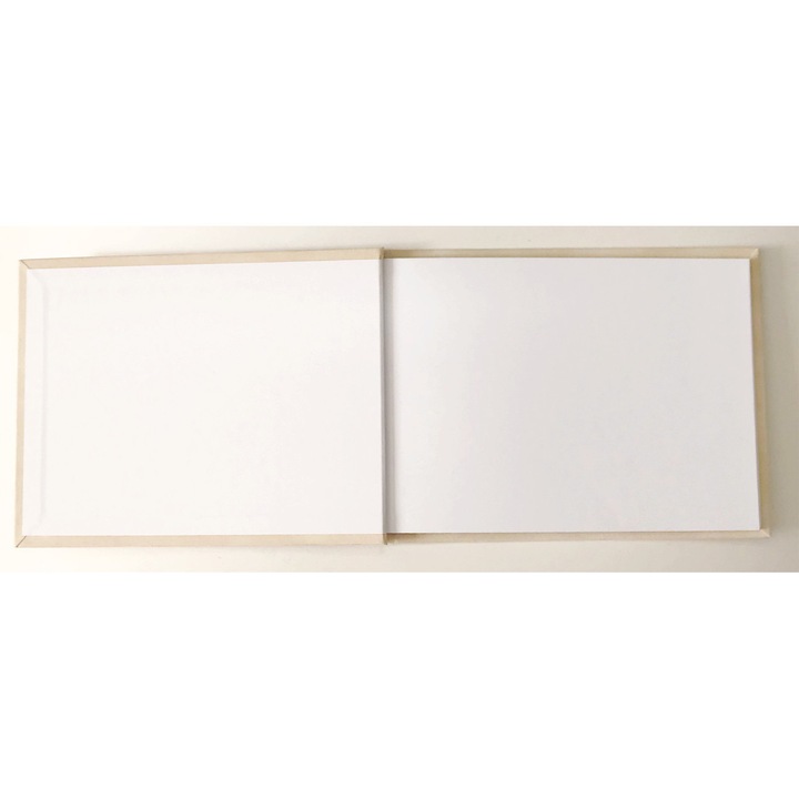 Album foto, cu coperta cartonata, imbracata cu plus bej, 12 file 19x14 cm, 24 poze