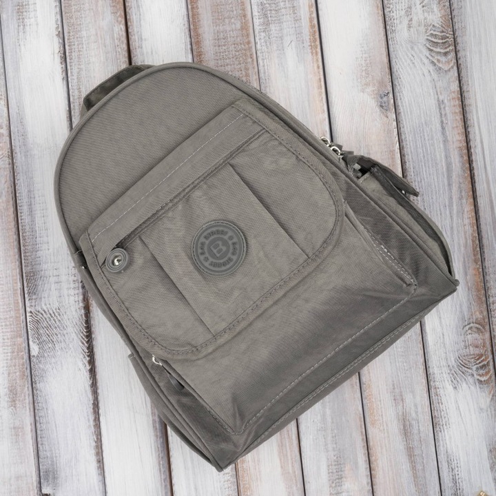 Дамска раница, Bag Street, модел SP-10-GR, сива, 1 отделение, 4 джоба, 31x24x10см