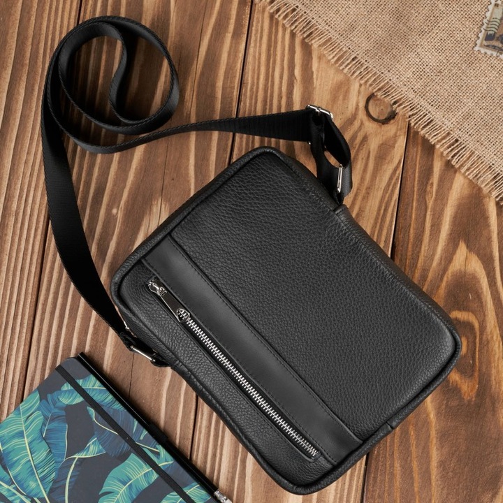 Férfi övtáska természetes bőrből, ABR-04 modell, 4 zsebbel, fekete, 23x18x6cm