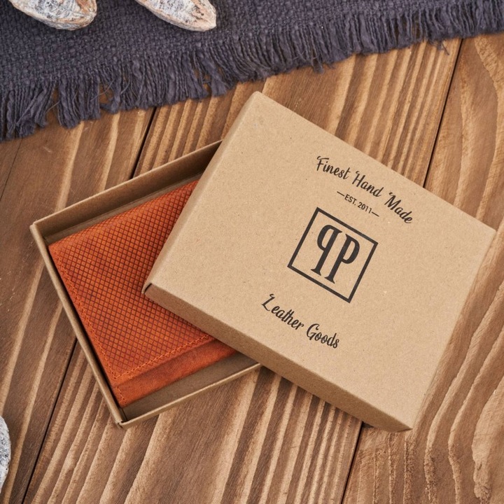Дамски кожен портфейл, модел T-112-HOR, 7 отделения за карти, портфейл с RFID защита, оранжев, 10x13x3см