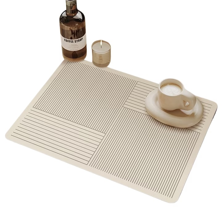Suport Pentru Uscarea Vaselor Modern, Ultra Absorbant, Diatom, Uscare Rapida, Antiderapant, Usor de Intretinut si Usor de Curatat, Bej cu patratele, 40 x 30 cm