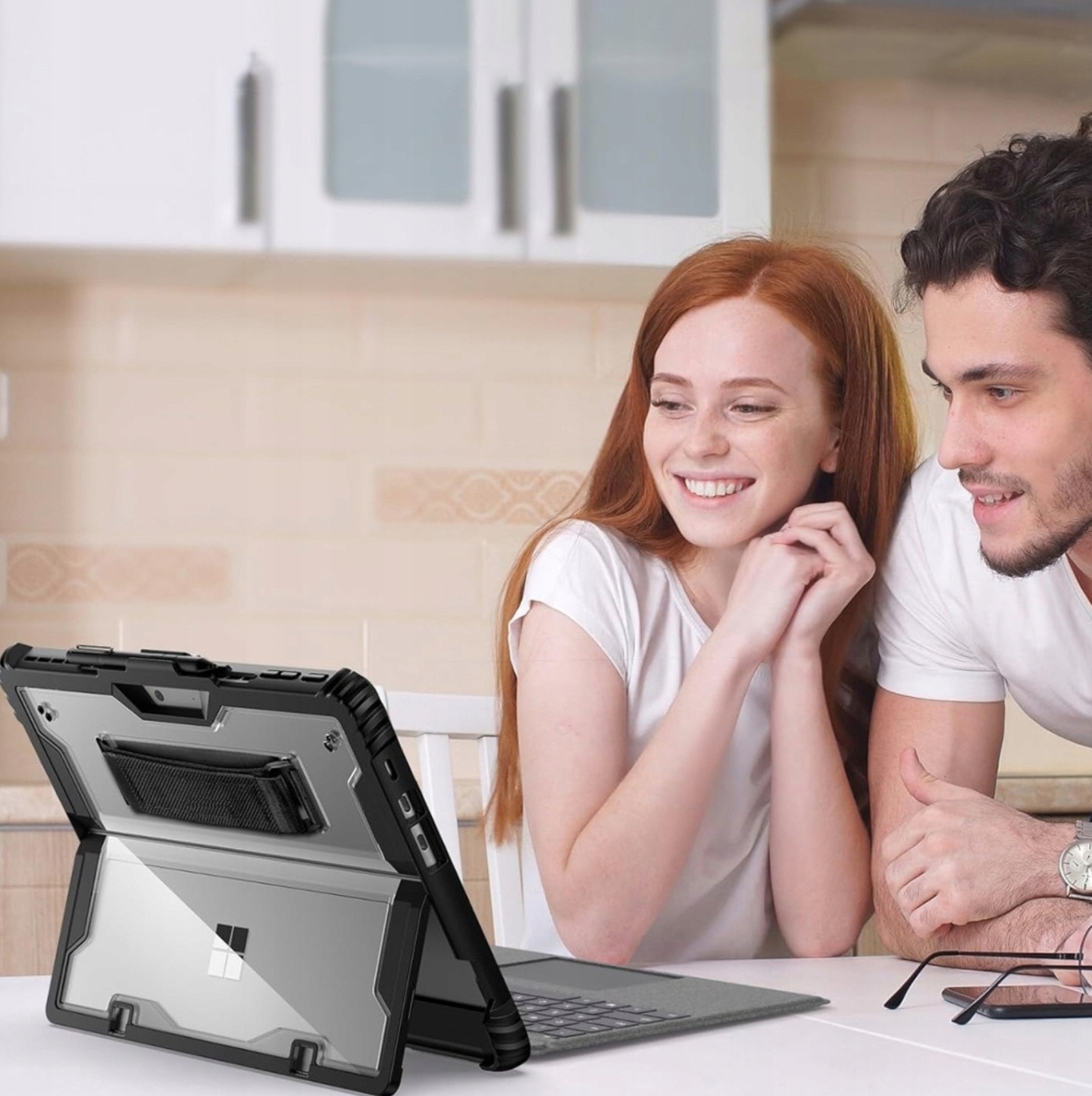 Carcasa blindata HighArmor pentru Microsoft Surface Pro X / 9 / 10 / 11, 13", protectie 3 straturi, ecran integrat, prindere 360°, suport tastatura