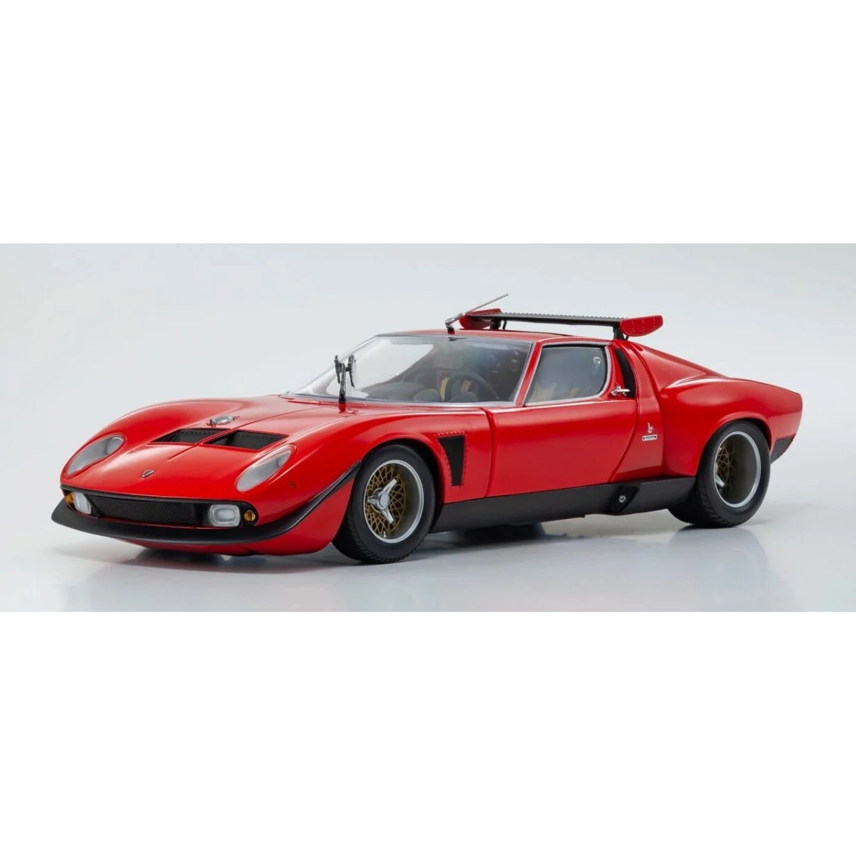 Macheta Lamborghini Miura SVR rosu/negru - 1/18 Kyosho - eMAG.ro