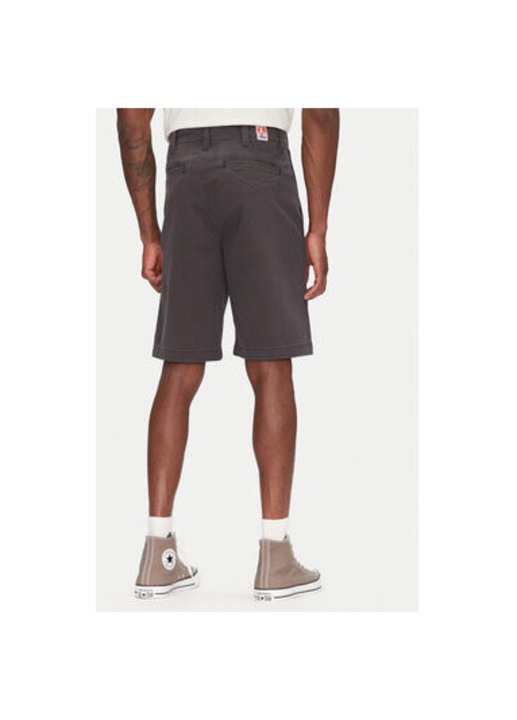 Wrangler ferfi rovidnadrag, Szürke