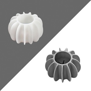 Set 10 Bile din plastic pentru masina de spalat – protectie eficienta impotriva scamosarii hainelor