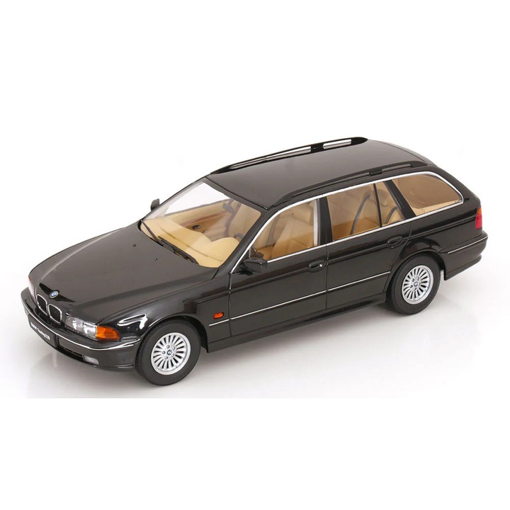 Macheta auto BMW 5 Series E39 1:18 Triple 9