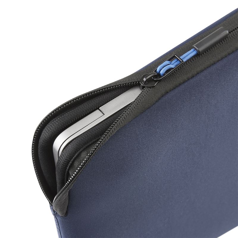 Husa laptop Pipetto Classic Fit Sleeve compatibila cu Macbook 13/14 inch, Albastru