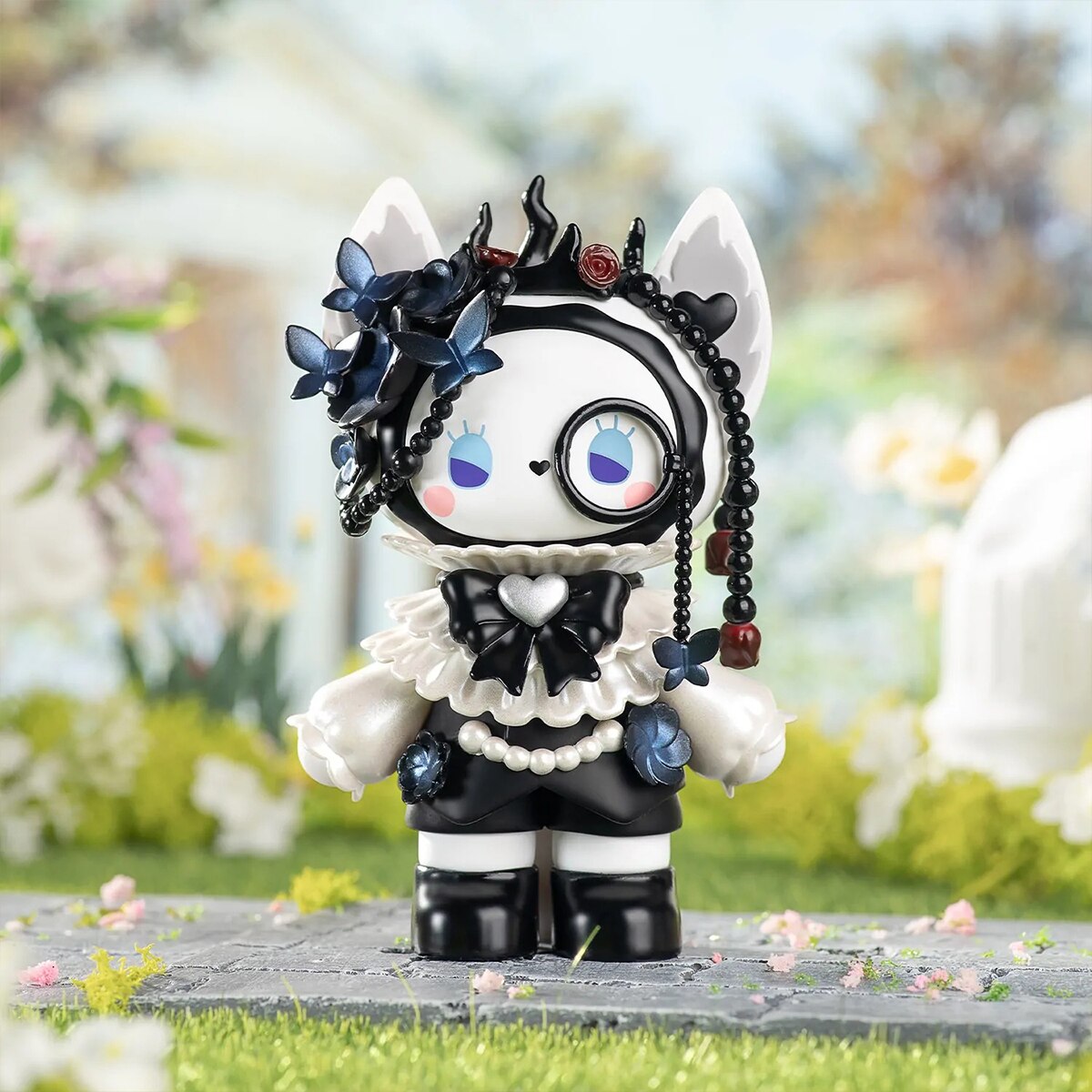 Figurina de colectie Surpriza Pop Top Lucky Emma − Garden Dating