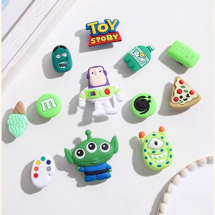 Accesorii pentru incaltaminte Amigo, set charms colorate, 3+ piese