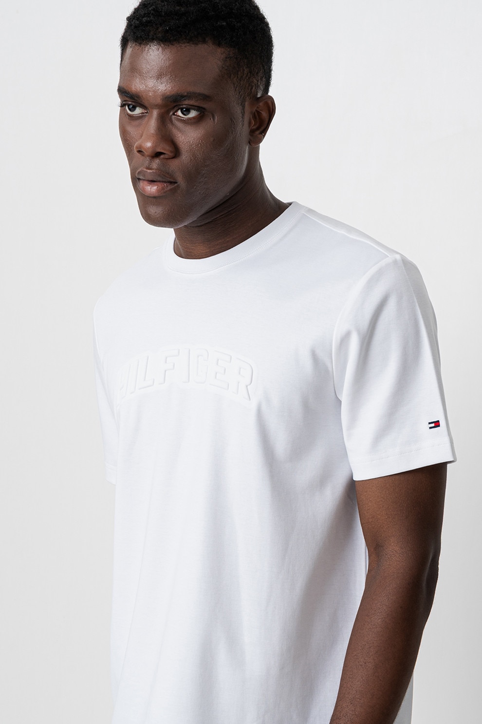 Tommy Hilfiger, Tricou cu logo in relief, Alb optic, M