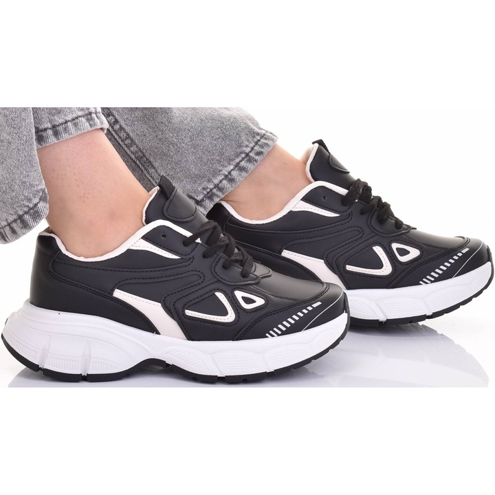 Дамски маратонки Martinus, спортни на платформа, екокожа, черни с бели елементи