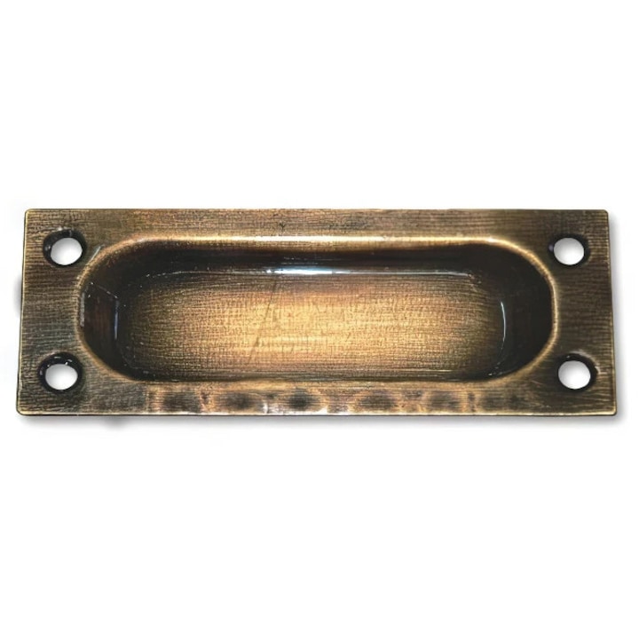 Maner scoica incastrat mobilier rustic 96x37 mm metal antic brass prindere 82 mm