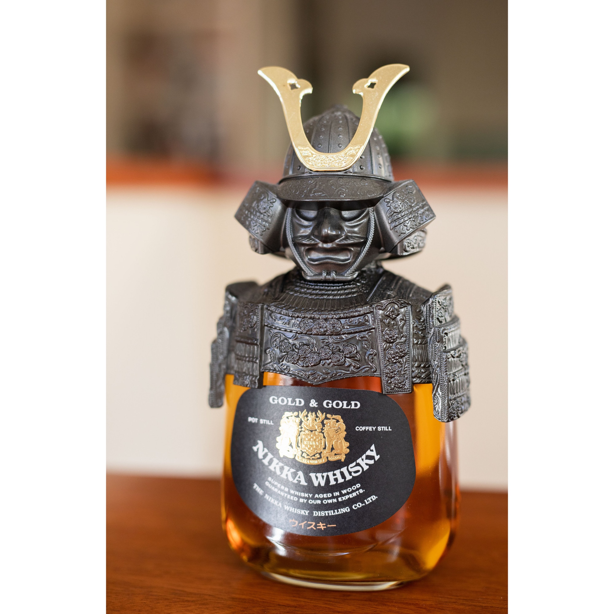 Whisky Nikka Gold & Gold Kabuto, Samurai Whisky, 43%, 0.75l - eMAG.ro