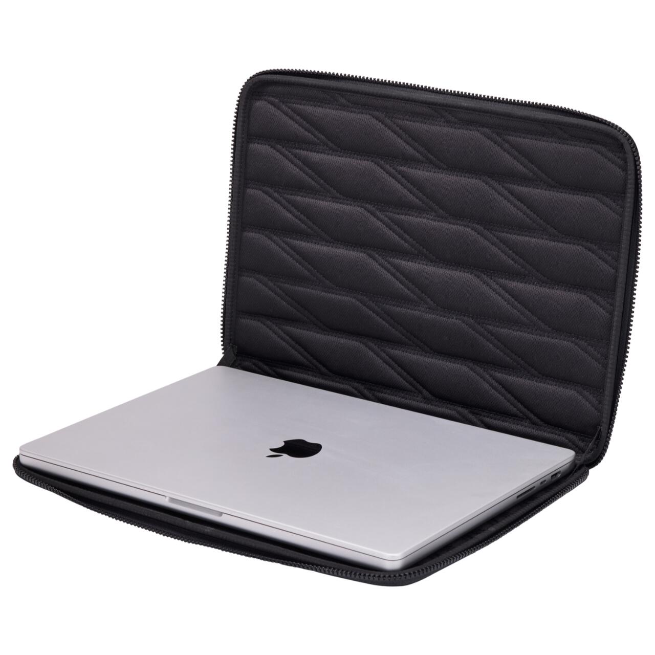 Husa tip manson Thule Gauntlet 5, MacBook, 16", Negru