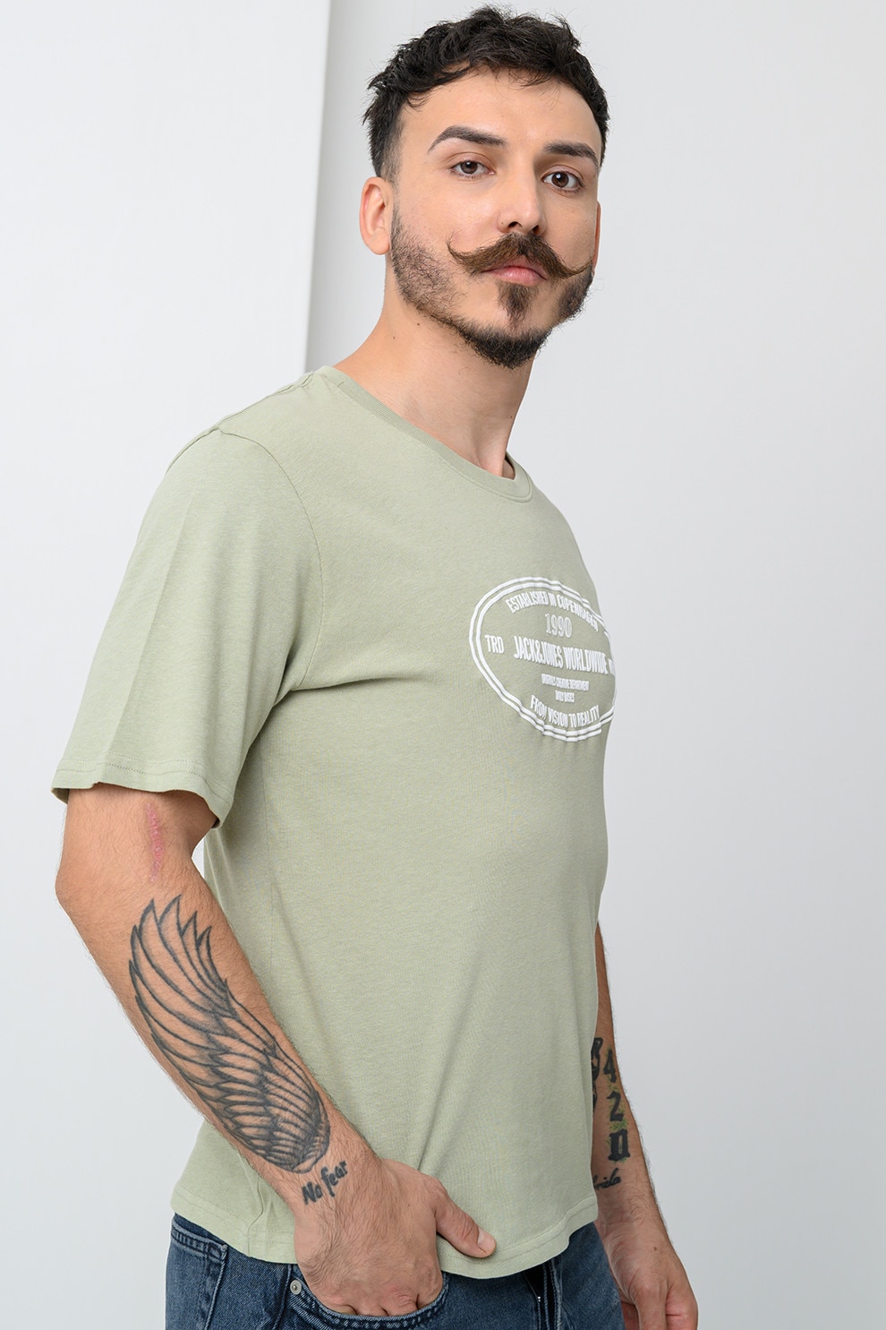 Jack & Jones, Tricou cu imprimeu frontal si decolteu la baza gatului York, Alb, Verde deschis, S