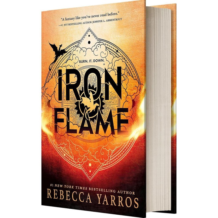 Iron Flame - Rebecca Yarros (твърди корици)