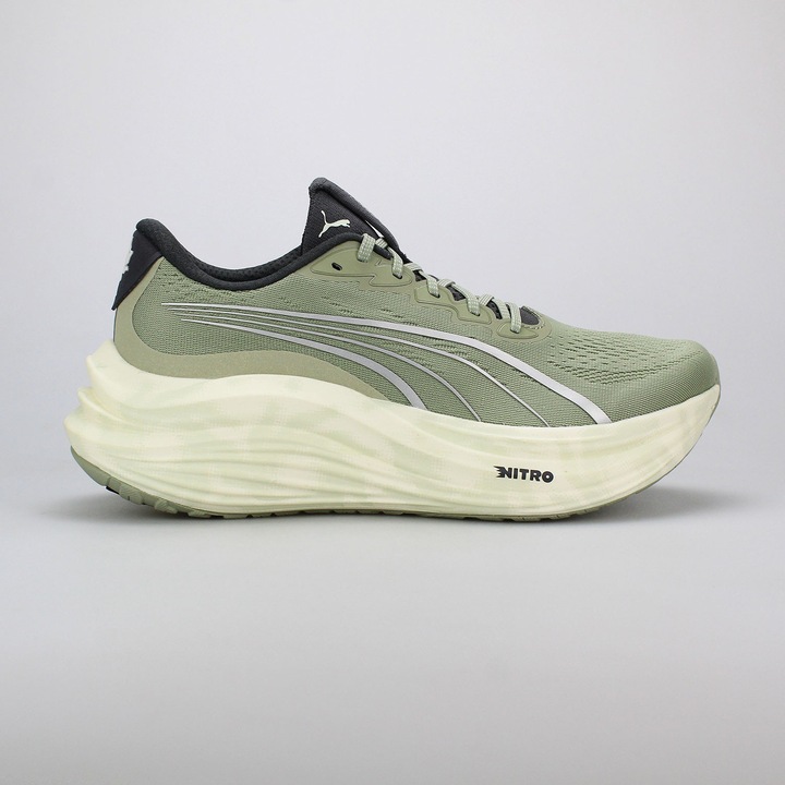 Pantofi sport barbati, Puma, Magmax Nitro Terrains, antiderapant, respirabil, culoare olive, material reciclat