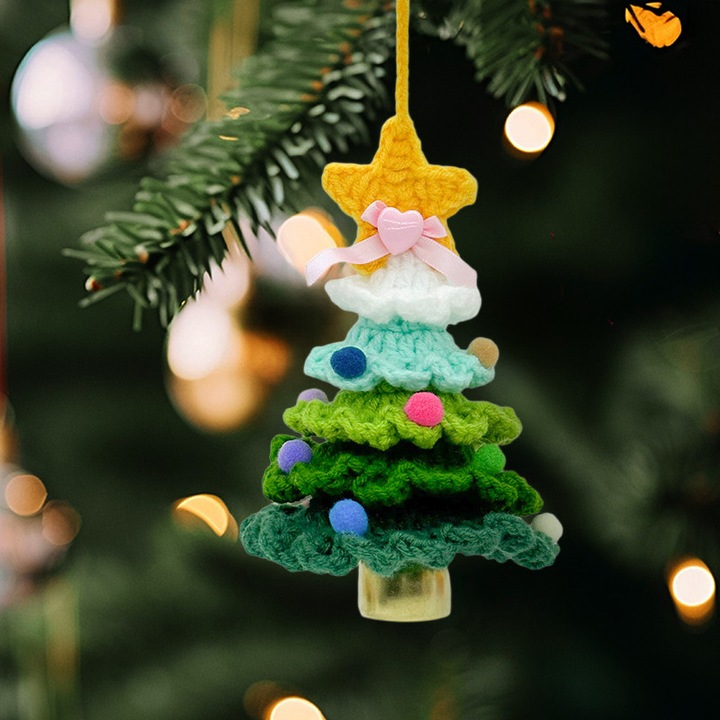 Glob de Craciun crosetat manual, cu clopotei si cordon de agatat, decor pentru atmosfera de Craciun, decor pentru brad de Craciun/casa/oglinda retrovizoare auto, 14x9cm, multicolor