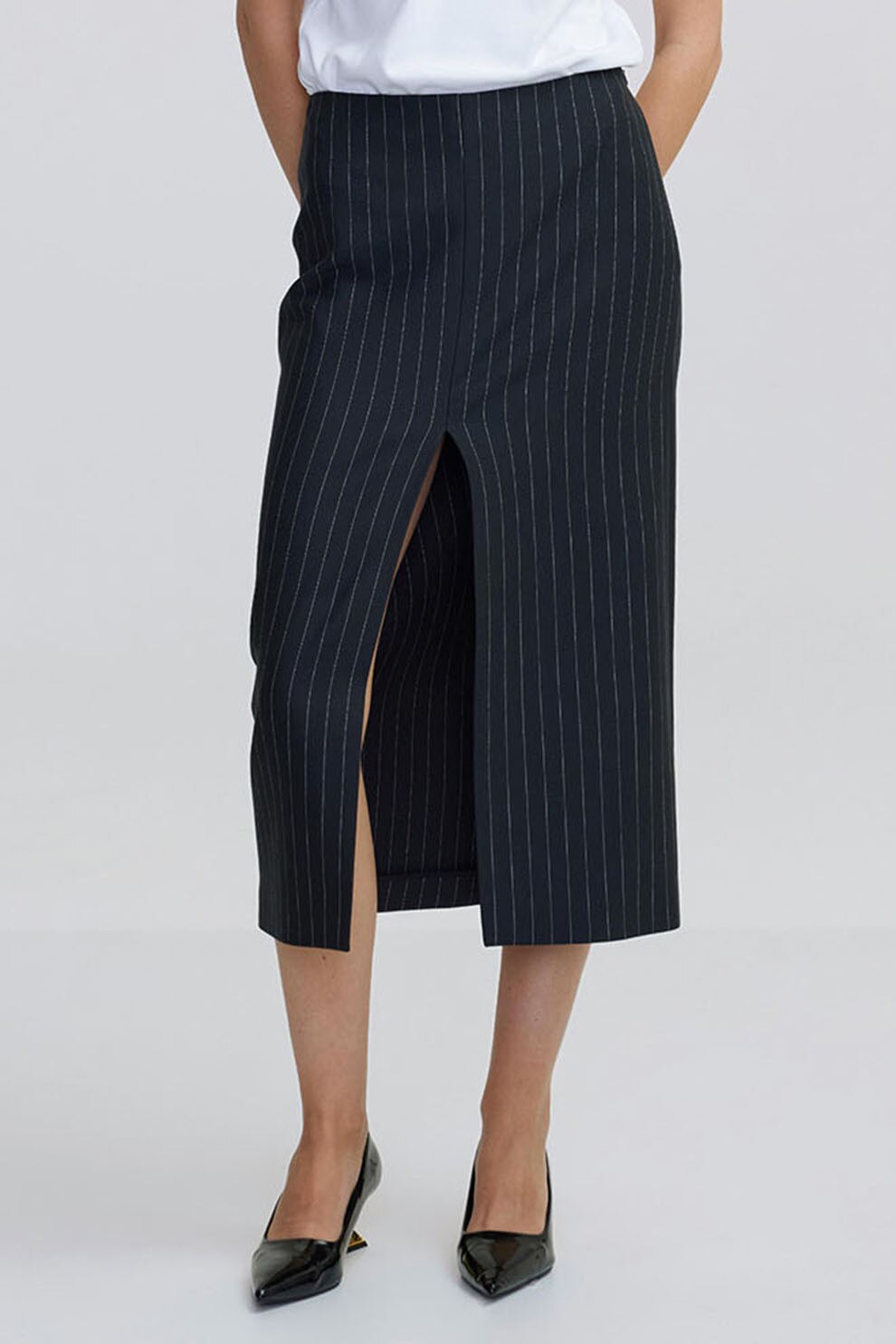Ipekyol, Fusta midi cu slit adanc frontal si dungi, Negru, Alb murdar, 40