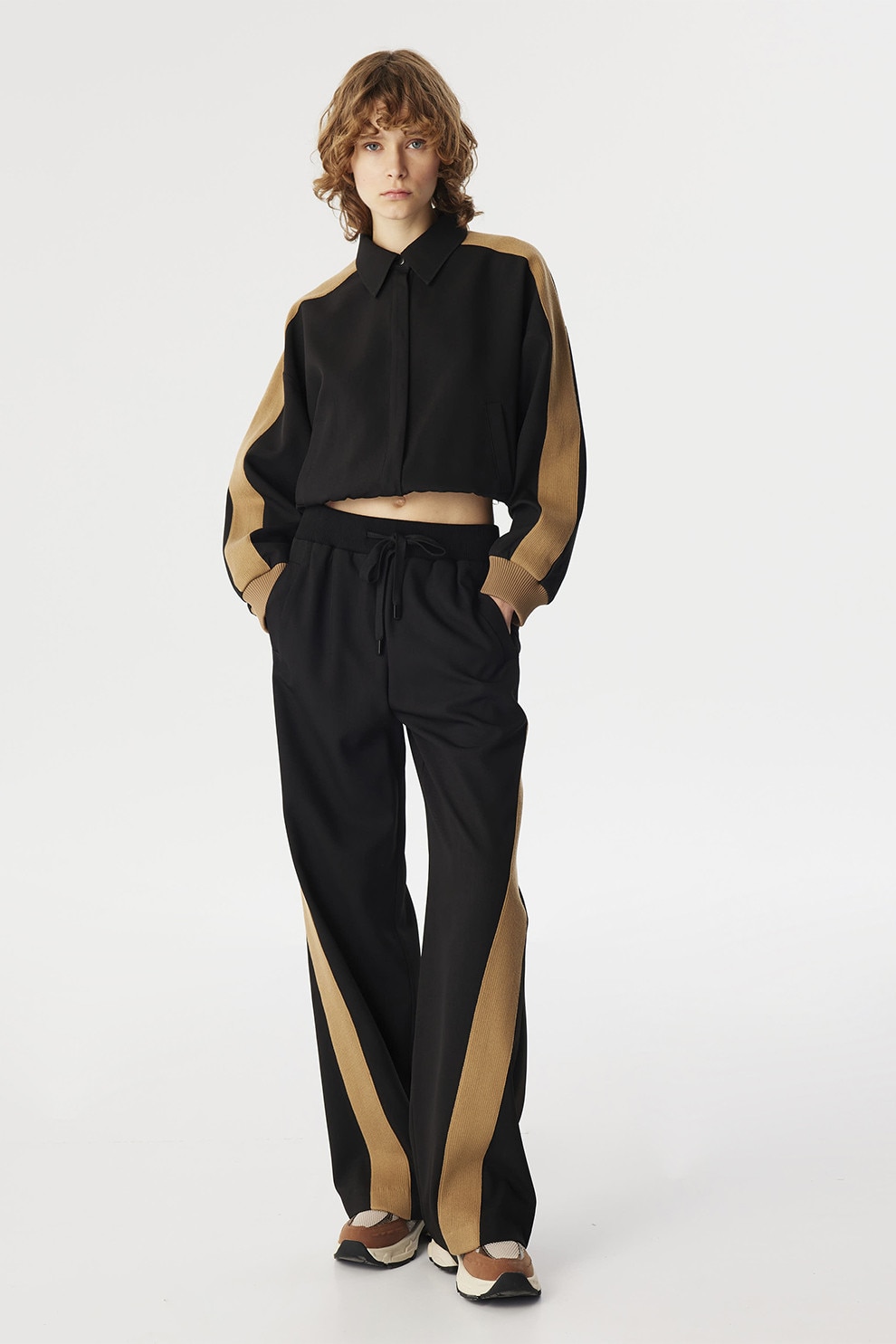 Twist, Pantaloni relaxed fit cu snur in talie, Negru, Bej, 36