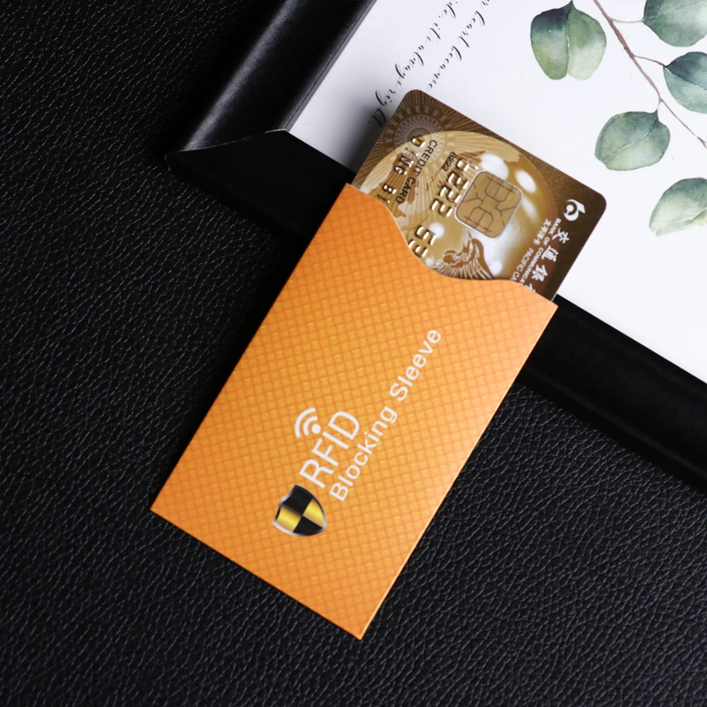Set 2 Protectii RFID pentru Card Bancar - Blocheaza platile involuntare ...
