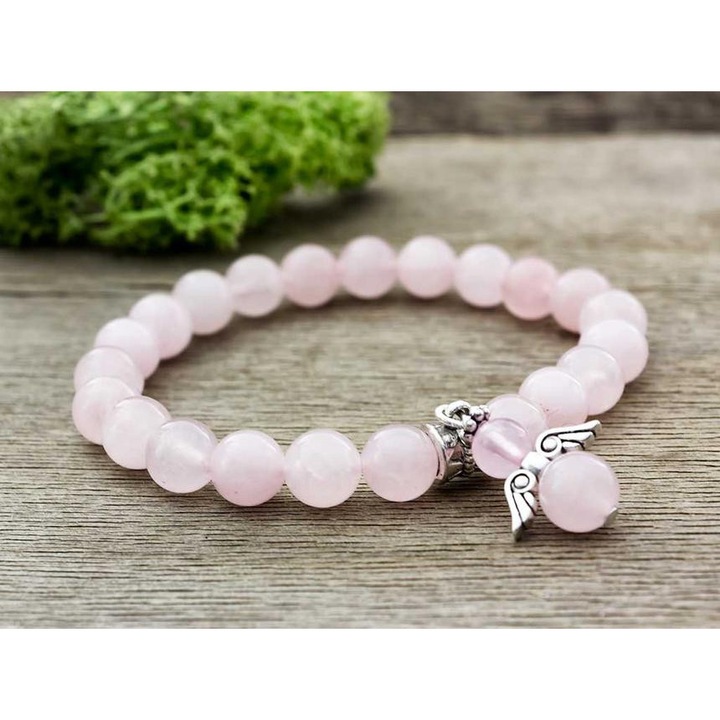 Гривна от минерален розов кварц с ангелски мотив