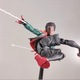 Фигурка Spider-Man: Across the Spider-Verse Майлс Моралес, 13 см, PVC, артикулирана със стойка, подаръчен комплект