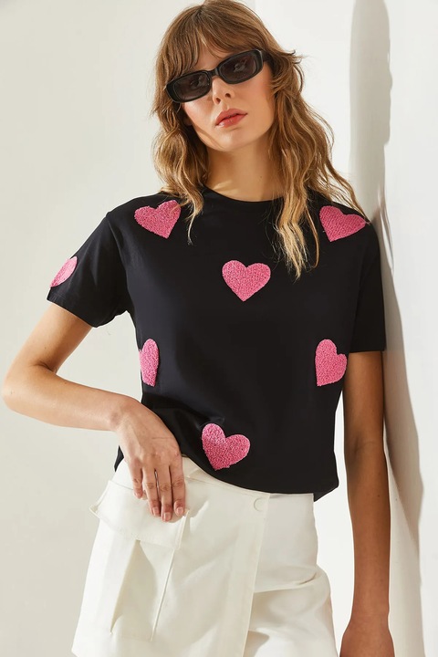 HiCCUP női póló, kerek gallérral, szívecskés hímzéssel, fekete, pamut, S INTL