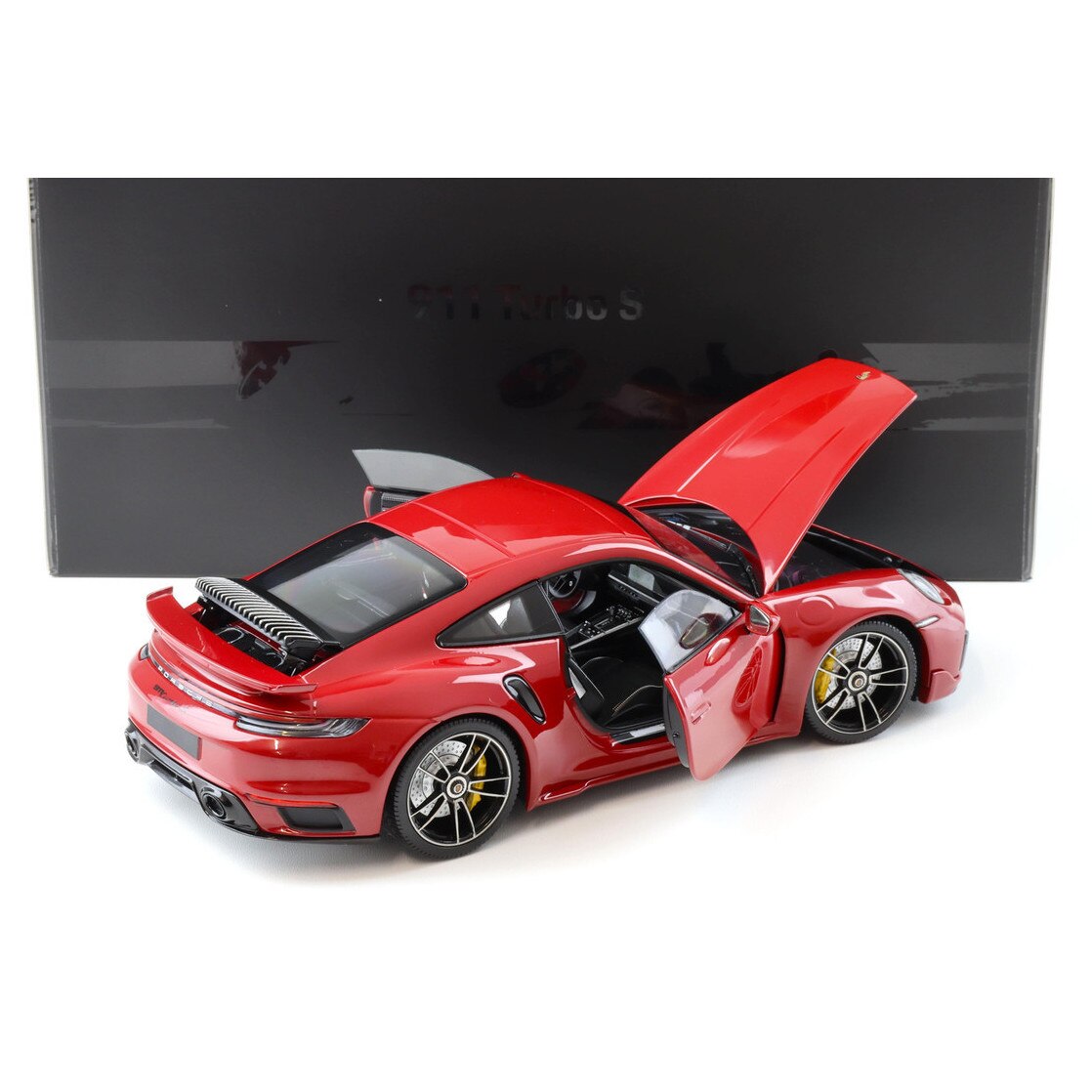 Macheta Porsche 911 992 Turbo S Coupe Sport Design 2021 rosu - 1