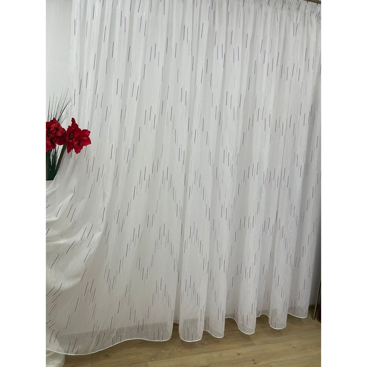 Perdea alba brodata mecanic, cu rejansa, culoare alb/mov, din colectia "Joc de linii" by Liz Line, 200x245cm PD0532