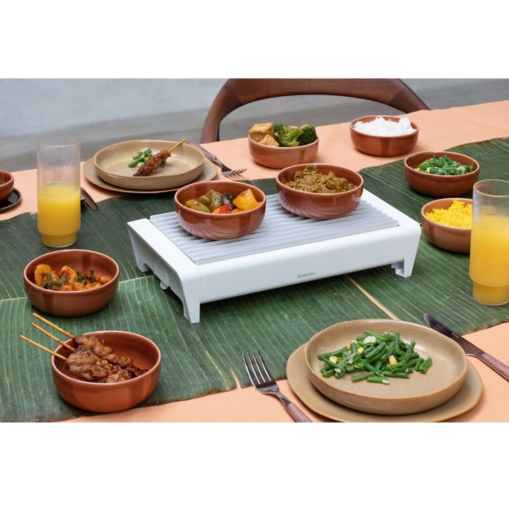 Plita/placa pentru mentinere la cald alimente Brabantia, Food Warmer, 2 suporturi pentru lumanari, suprafata din aluminiu, usor de curatat, alb