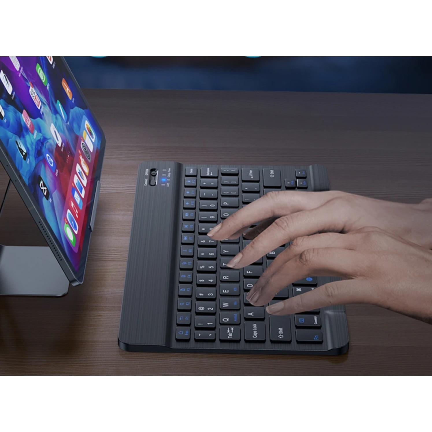 Tastatură Bluetooth wireless, roz, 24, 7x15cm, compatibilă cu dispozitiveBluetooth