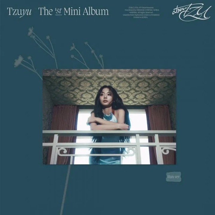 CD Tzuyu (Twice): abouTZU (EU Retail Version - RUN), K-pop, 1 disc