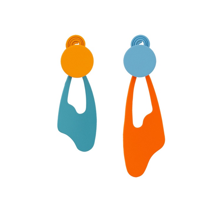 Cercei lungi geometrici asimetrici cu blocuri de culoare, stil vintage artistic, fara gaurire, cu clipsa spiralata, bijuterie minimalista statement pentru femei, cadou ideal