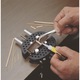 Menghina piese neregulate, AMATI, versatilă, aluminiu, cu cleme de fixare