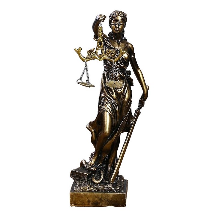Szobor, Az Igazságosság Hölgye, bronz kivitelben, 27,5 cm