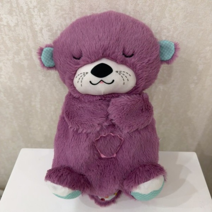 Plüssjáték alváshoz, vidra formájú, szürke, 30 cm, 10 altató dalt tartalmaz