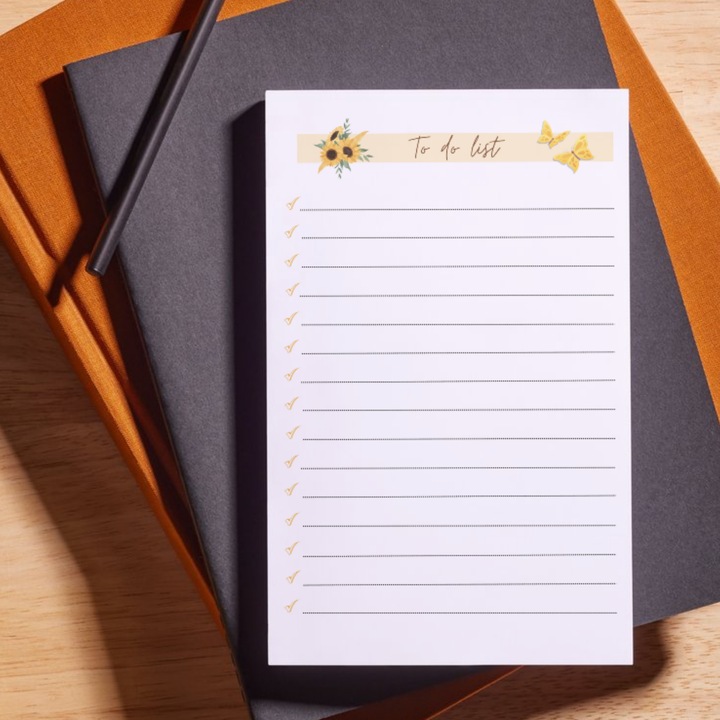 Planner To Do List A6 – 100 File - Liniatura Dictando, Tematica FLOAREA SOARELUI, Lipire Premium