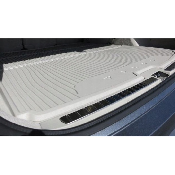 Volvo XC90 csomagtértálca, 2016-, eredeti, 7 személyes, gumi