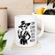 Set 2 cani haioase pentru Nas si Nasa, cadou personalizat cu mesaj: „Din cana asta bea doar Nasu / Nasa”, ceramica alba, 330ml