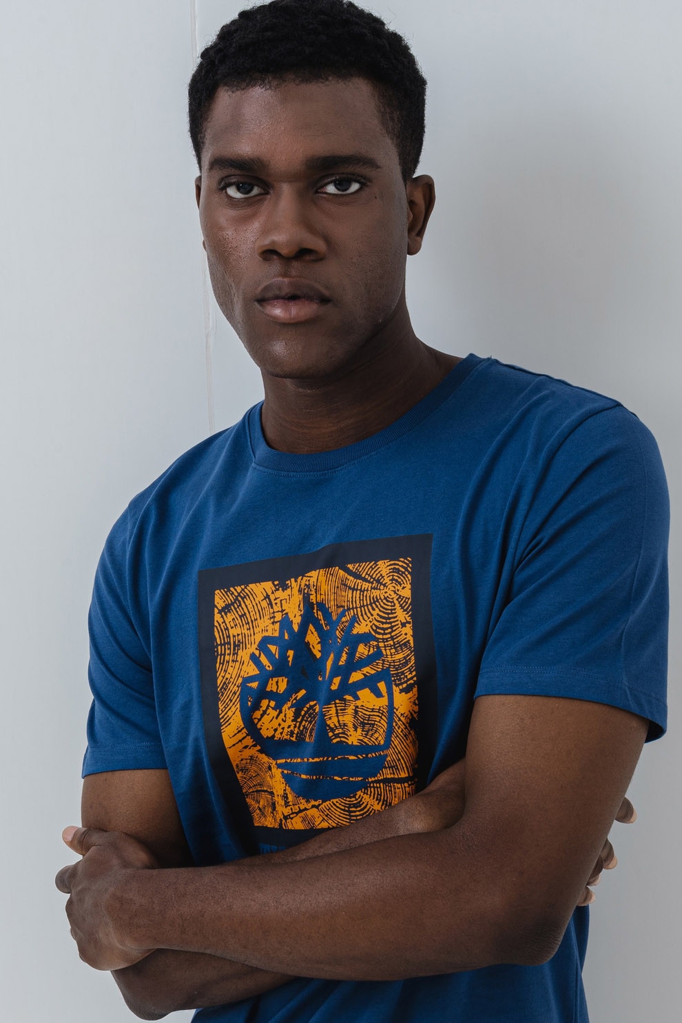 Timberland, Tricou cu decolteu la baza gatului si imprimeu contrastant, Portocaliu, Bleumarin, L