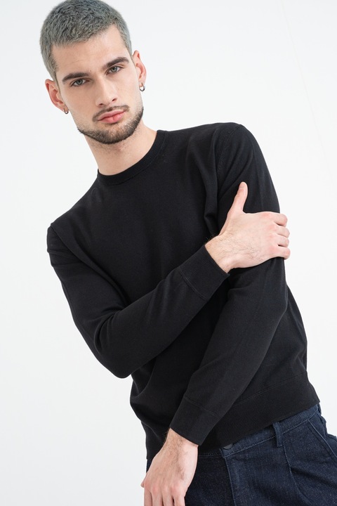United Colors of Benetton, Szűk fazonú finomkötött pulóver, Fekete