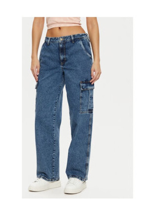 Blugi cargo cu talie joasa