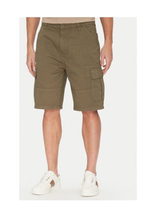 Pantaloni scurti din, Kaki