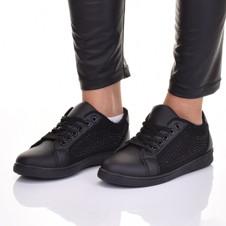 Дамски маратонки, Martinus, с нисък ток, декорирани с кристали, черни, екокожа, 37 EU